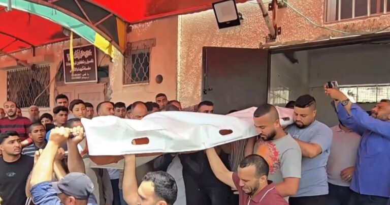غزة تحت القصف وتوترات أمريكية-إيرانية متصاعدة.. والهدنة اللبنانية على المحك
