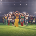 نجوم عالميون يُضيئون ملعب MetLife في أول عرض بين شوطي نهائي كأس العالم 2026