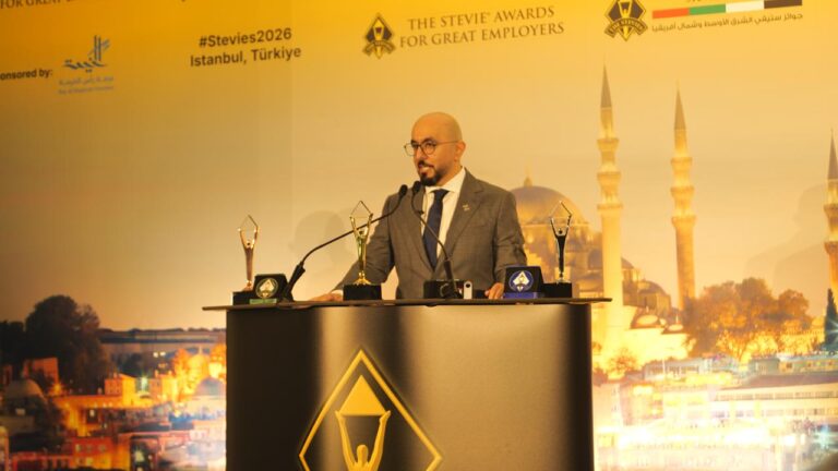 غرفة عجمان تحصد جائزتين من "ستيفي" للشرق الأوسط وشمال أفريقيا تكريماً للابتكار والتأثير المجتمعي
