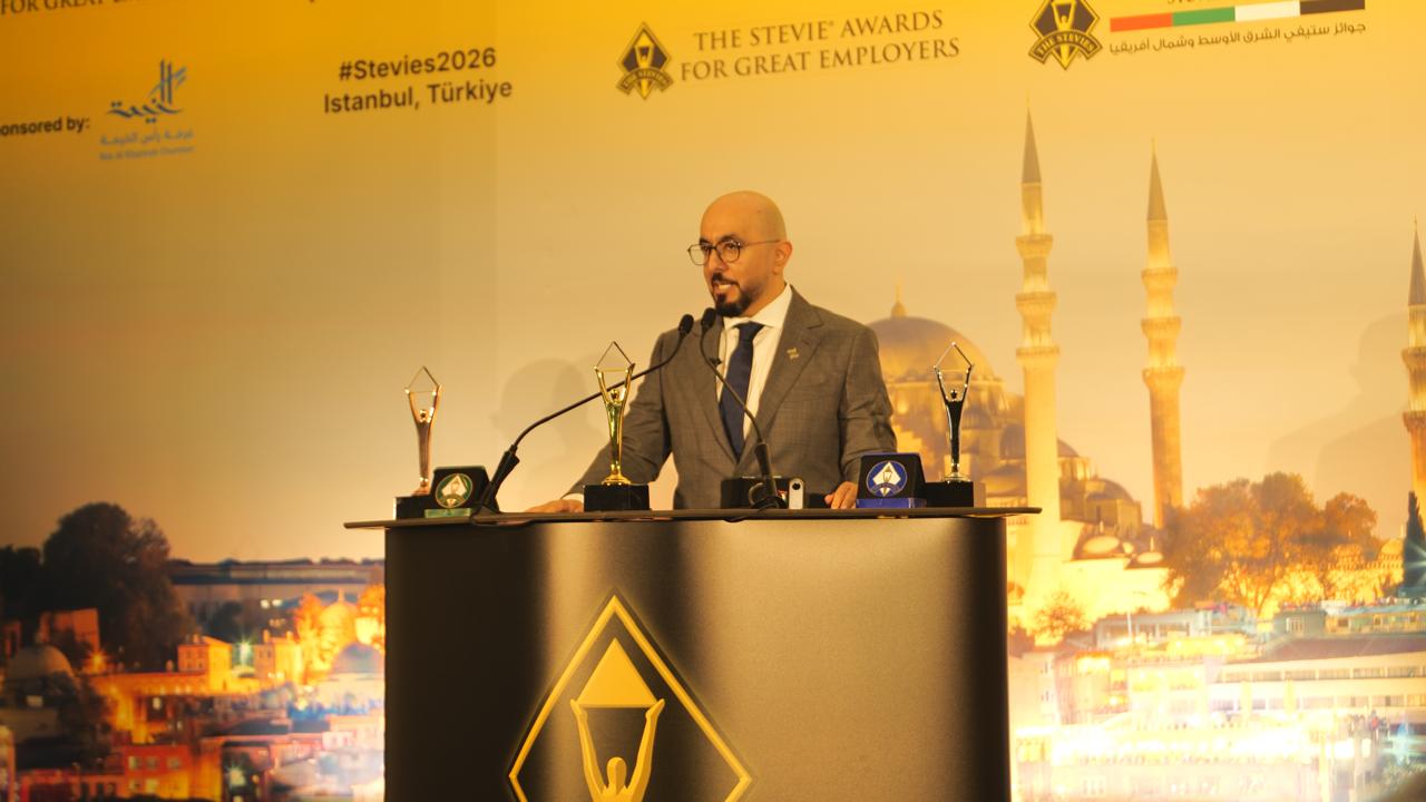 غرفة عجمان تحصد جائزتين من "ستيفي" للشرق الأوسط وشمال أفريقيا تكريماً للابتكار والتأثير المجتمعي