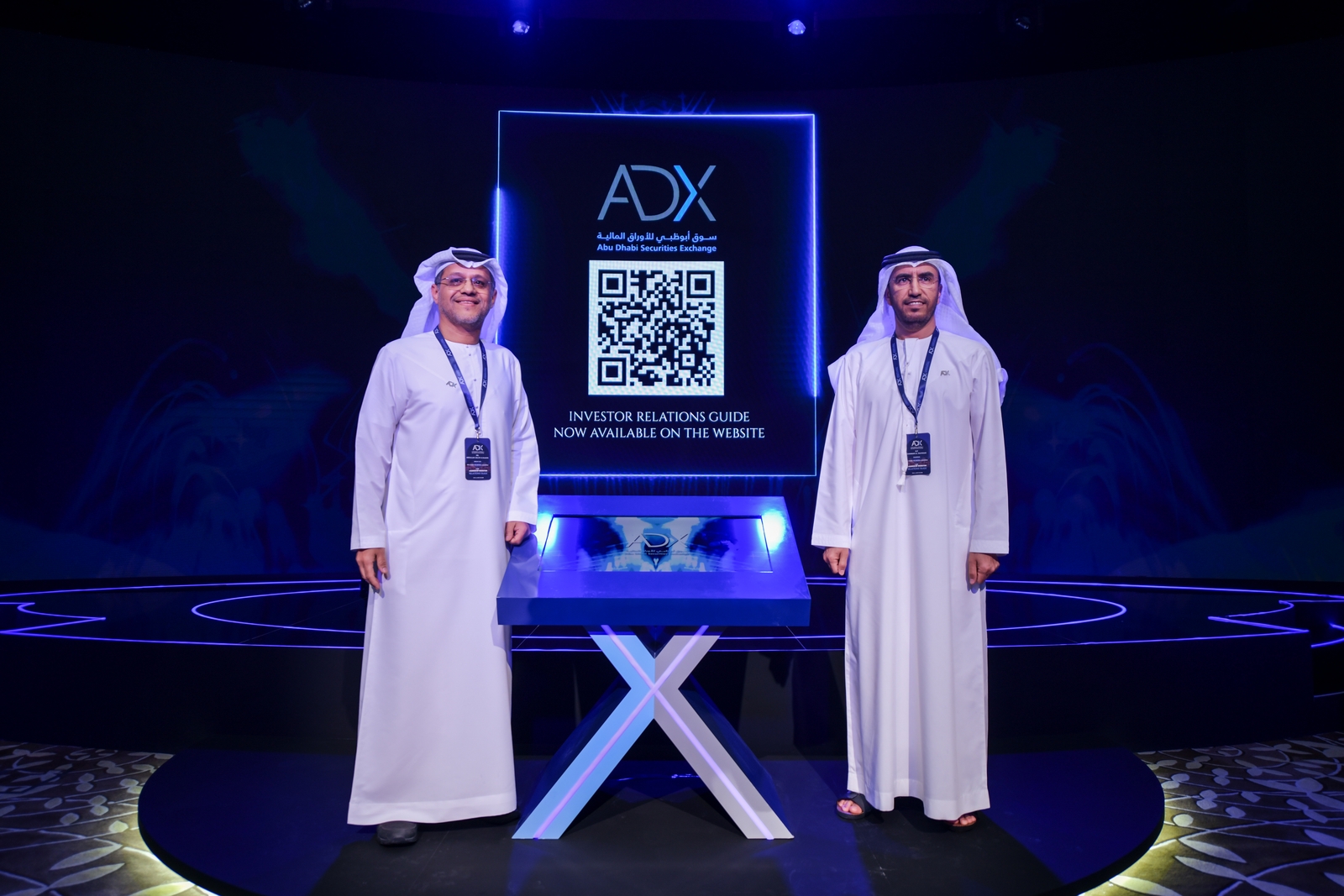 سوق أبوظبي للأوراق المالية يُطلق دليلاً محدَّثاً لعلاقات المستثمرين في خطوة نحو أسواق رأسمال أكثر نضجاً