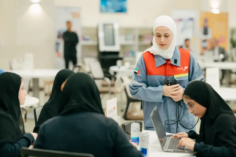 الإمارات العالمية للألمنيوم توسّع برنامج "هندسة المستقبل" ليشمل 25 مدرسة جديدة في العام الدراسي 2026/2027